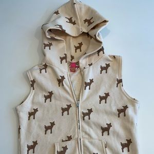 Sleeveless zip up hoodie